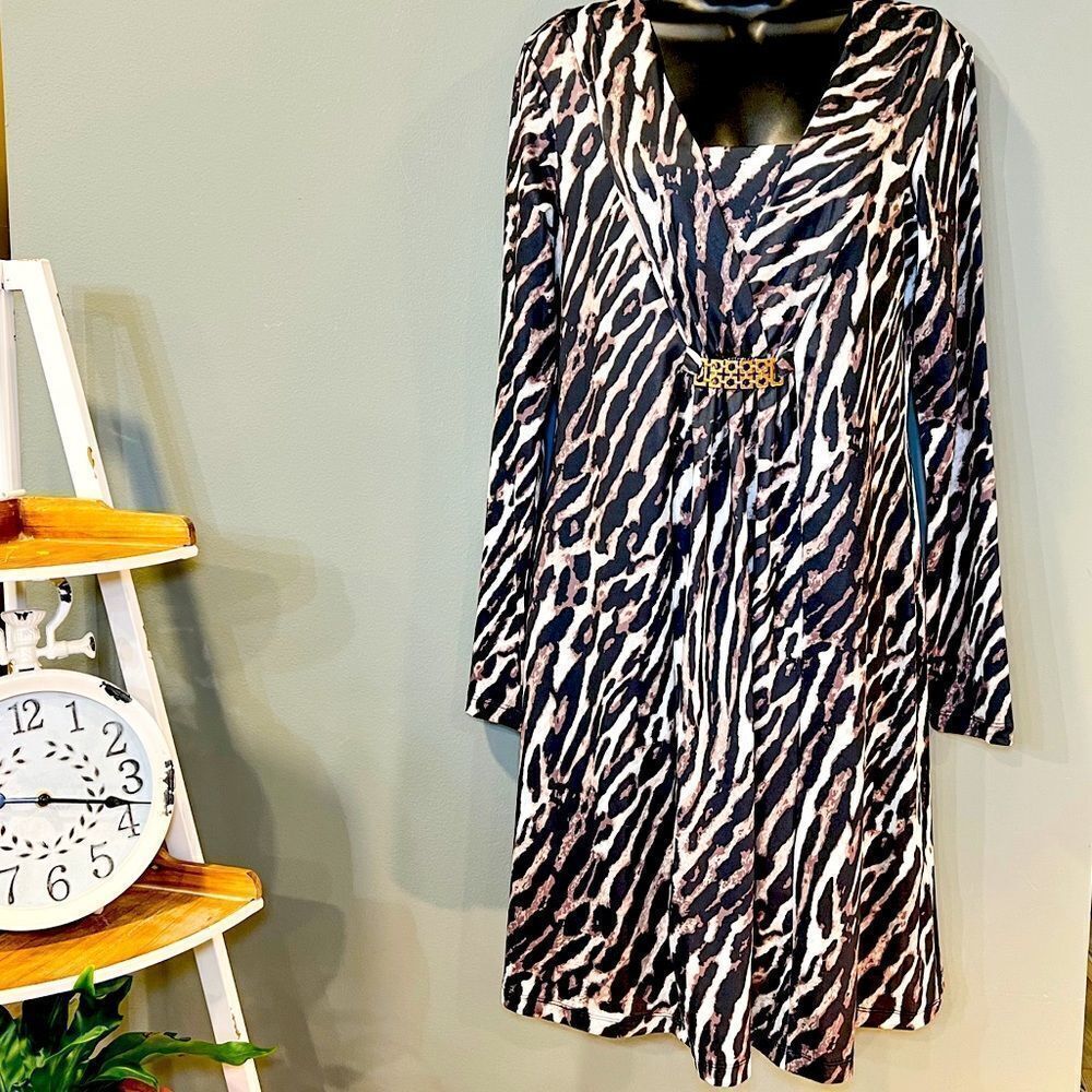 Avon Signature Collection Animal Print Dress